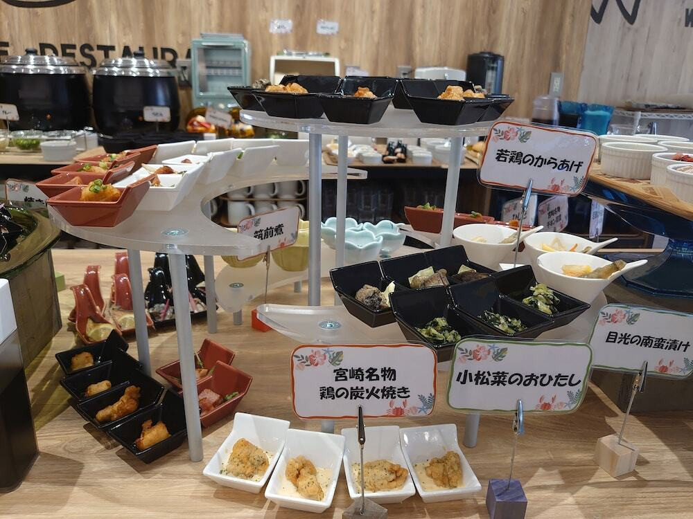 朝食ビュッフェ