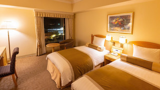 スーペリアツインルーム ステーションビュー 禁煙