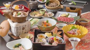 食事・飲み物 / 4