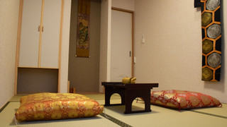 和室　5-6 畳　共同バスルーム