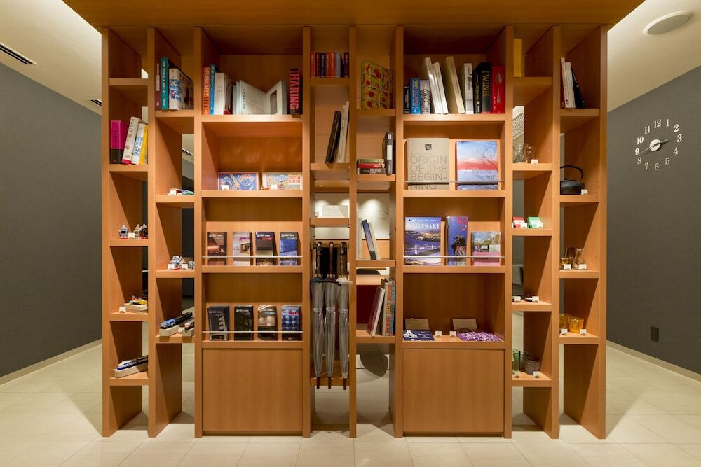 ロビーラウンジ