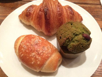 「ラシーヌ」料理 659431 お店で買ったパン