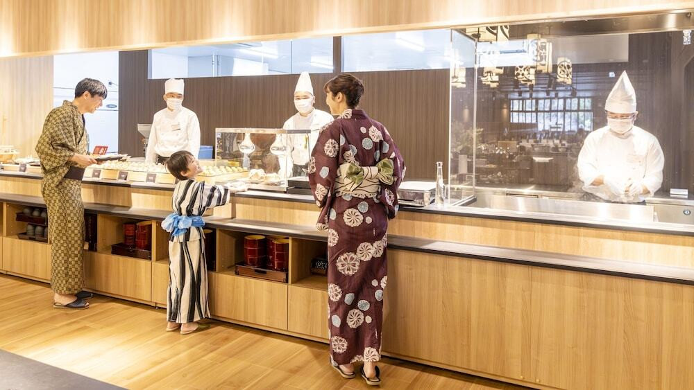 ファミリー向けの広々としたお部屋も♪子どももママも浴衣でくつろいで4754734