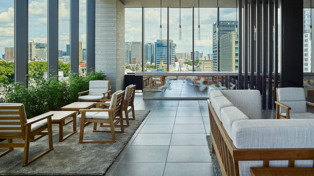 開放的なラウンジで
一気に優雅な気分に / 1