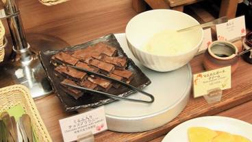 朝食ビュッフェ / 9