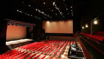 シアター ショー / 16