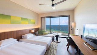 ルーム シングルベッド 2 台 オーシャンビュー