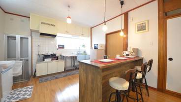 客室内のダイニングエリア / 12