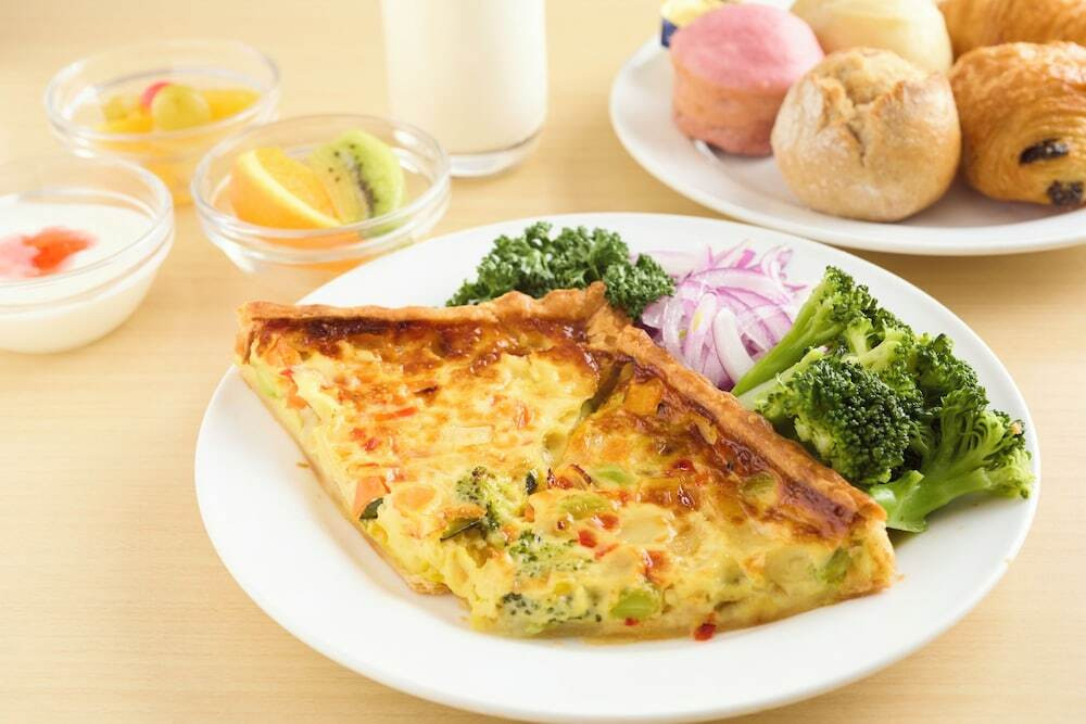 朝食