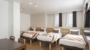 客室内のダイニングエリア / 12