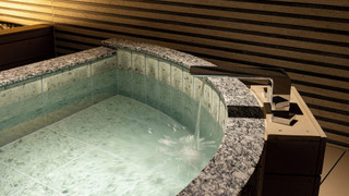Japanese Style Room with Outdoor Jacuzzi