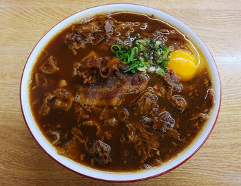 「巽屋」料理 822740 支那そば（肉玉入り）