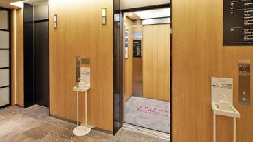 エレベーター / 1