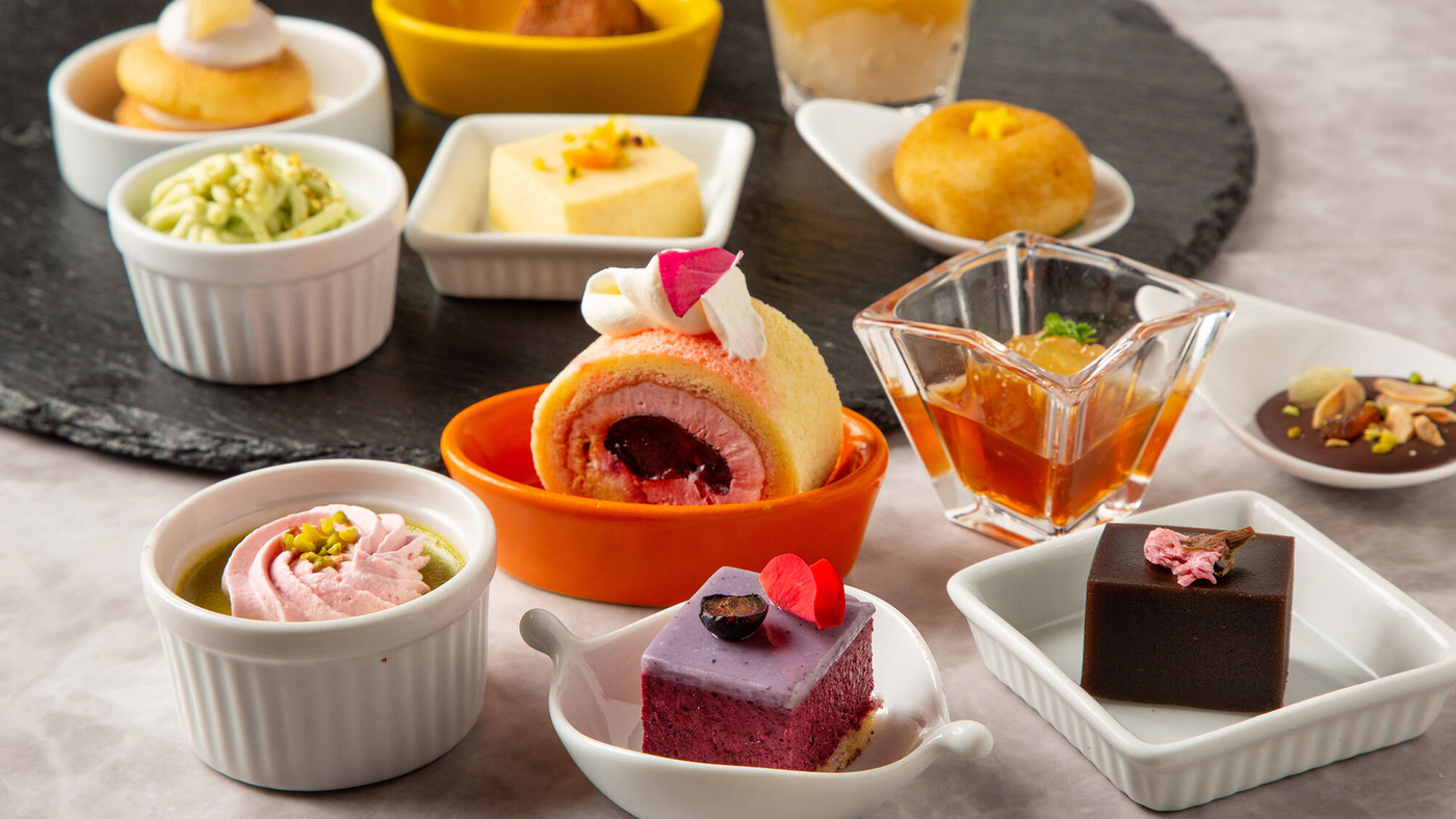 新鮮魚介類やパティシエ特製スイーツが楽しみなホテル4005632