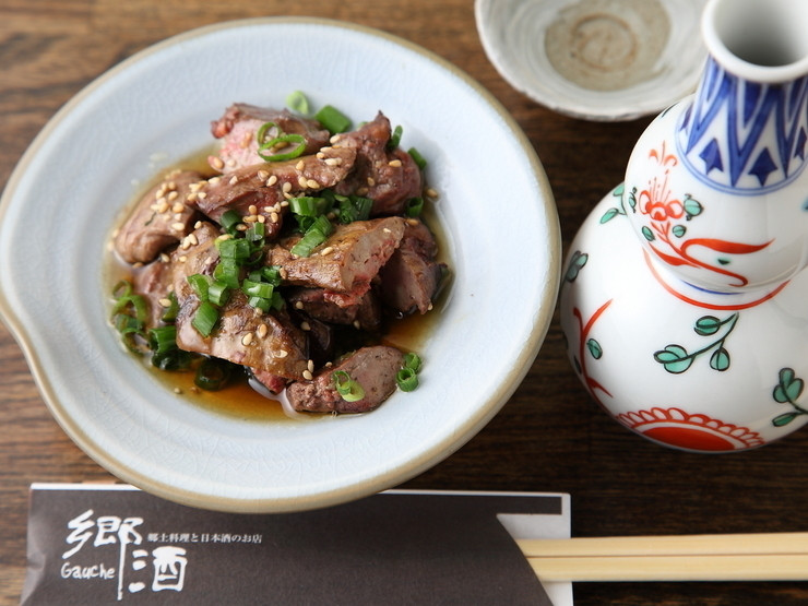 「郷酒」料理 757669 ふわふわとした食感と芳醇な香りの『白レバー焼き』