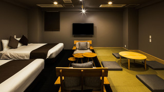 ラグジュアリー スイート ベッド (複数台) シティビュー