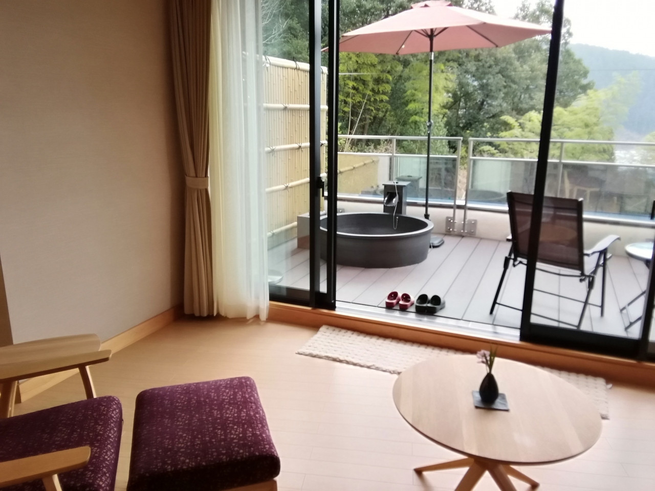 満天の星の下で彼と入浴すればロマンティックなムードに♡3845344