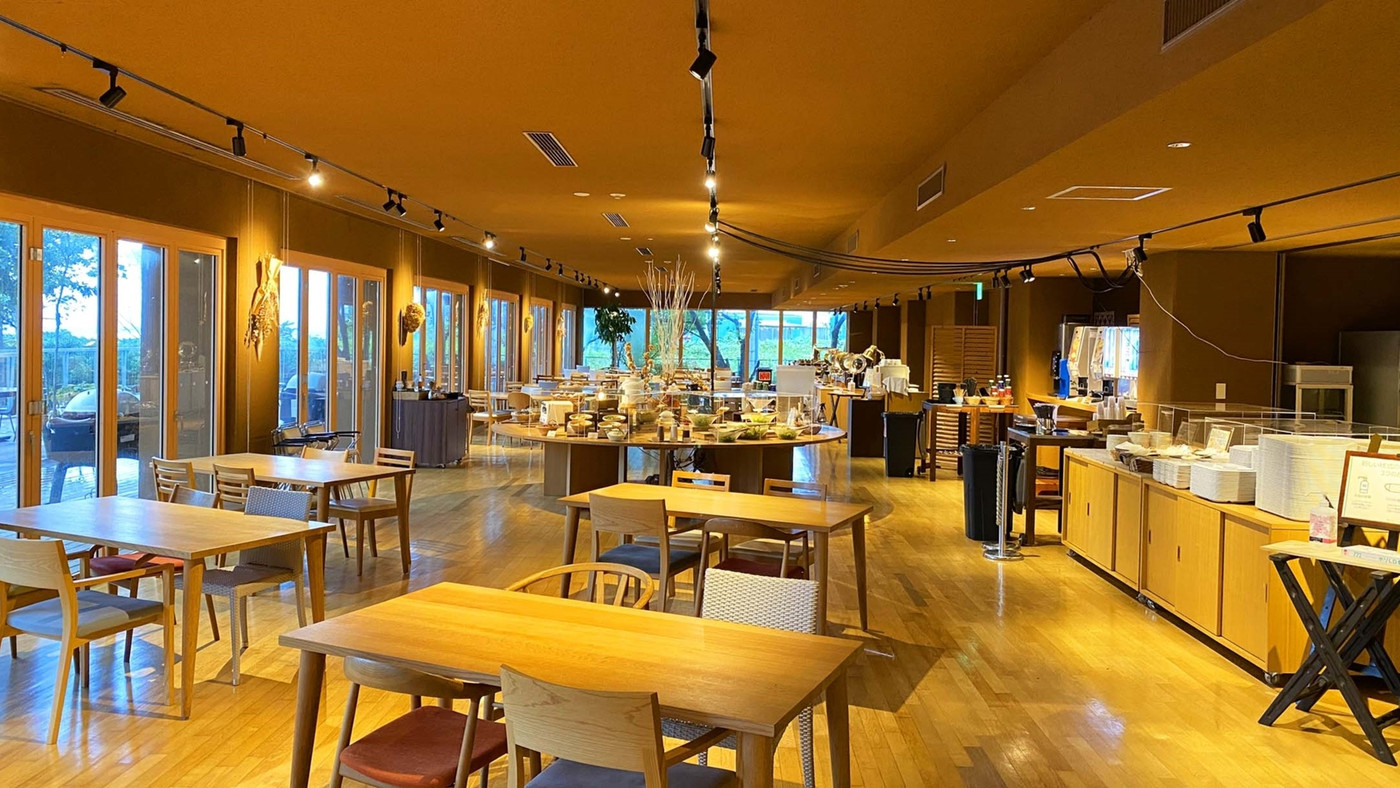 絶景を望む専用テラスでサンセットを堪能3929790