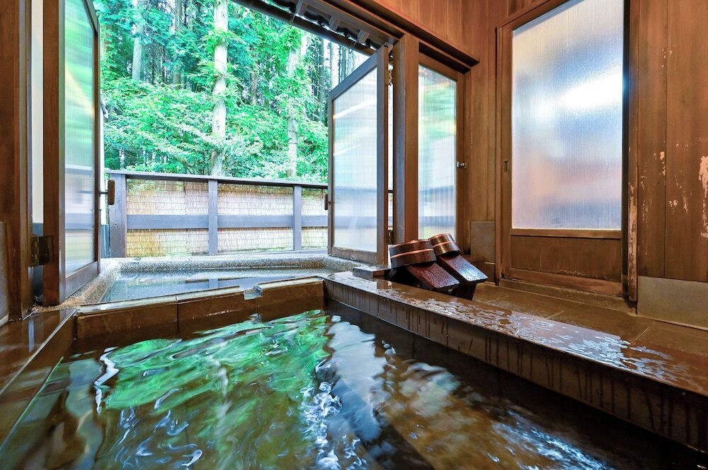 森林ビュー「萌黄」和室メゾネット　半露天風呂