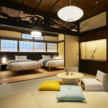 坪庭と半露天風呂を独占できる1階客室3705895