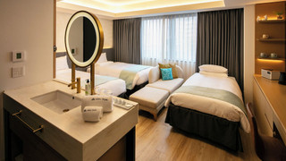 デラックストリプルルーム