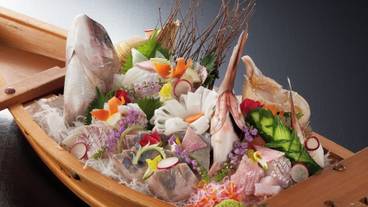 食事・飲み物 / 4