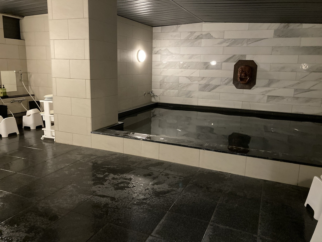 こちらは内風呂