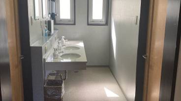 施設内の設備 / 2