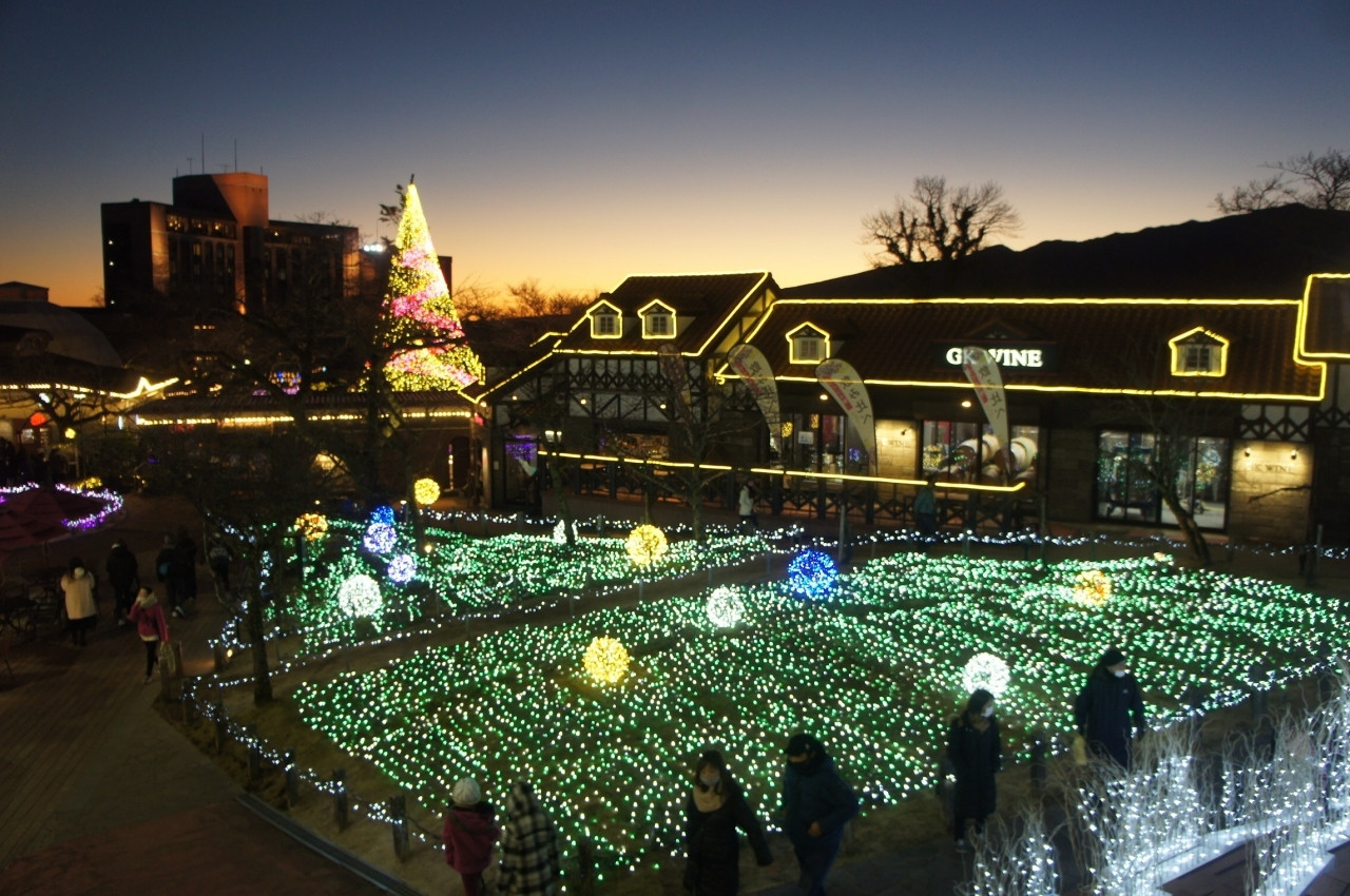  多彩な宿泊施設やレストランで充実のステイが叶う！3951901