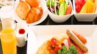 食事・飲み物 / 4