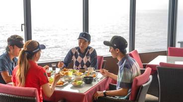 朝食スペース / 7