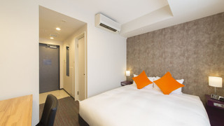 Moderate Double (for 2 people) / with Washer & Dryer