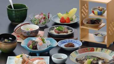 食事・飲み物 / 6