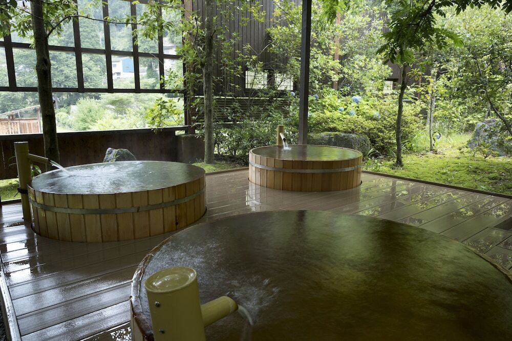 1．つえたて温泉ひぜんや4086674