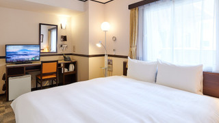 スタンダード ダブルルーム キングベッド 1 台 喫煙可