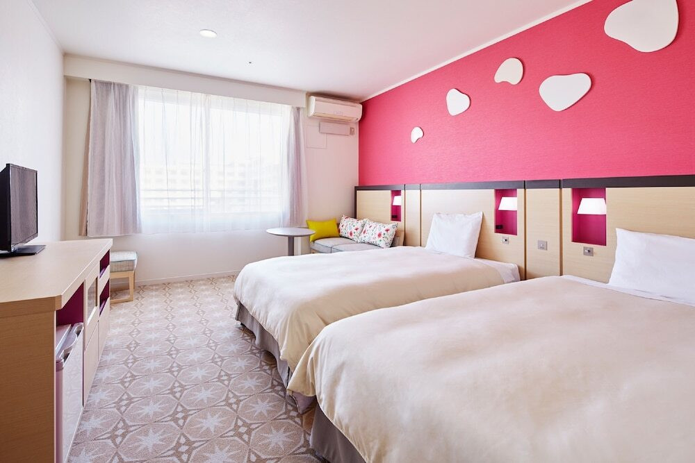 6人まで泊まれるお部屋も♡可愛い空間で思い出作り3354027