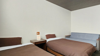 ツイン 禁煙 (バス, トイレ, 洗面所なし)