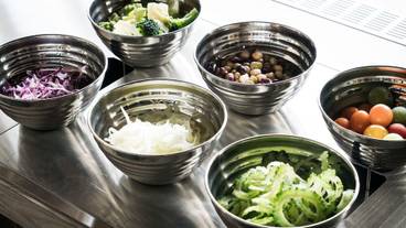 食事・飲み物 / 9