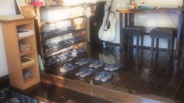 内部エントランス / 3