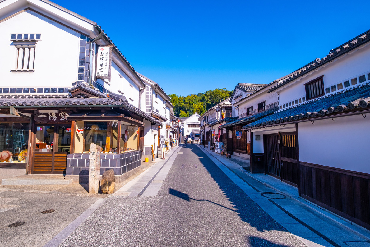 倉敷美観地区と白壁の町並み