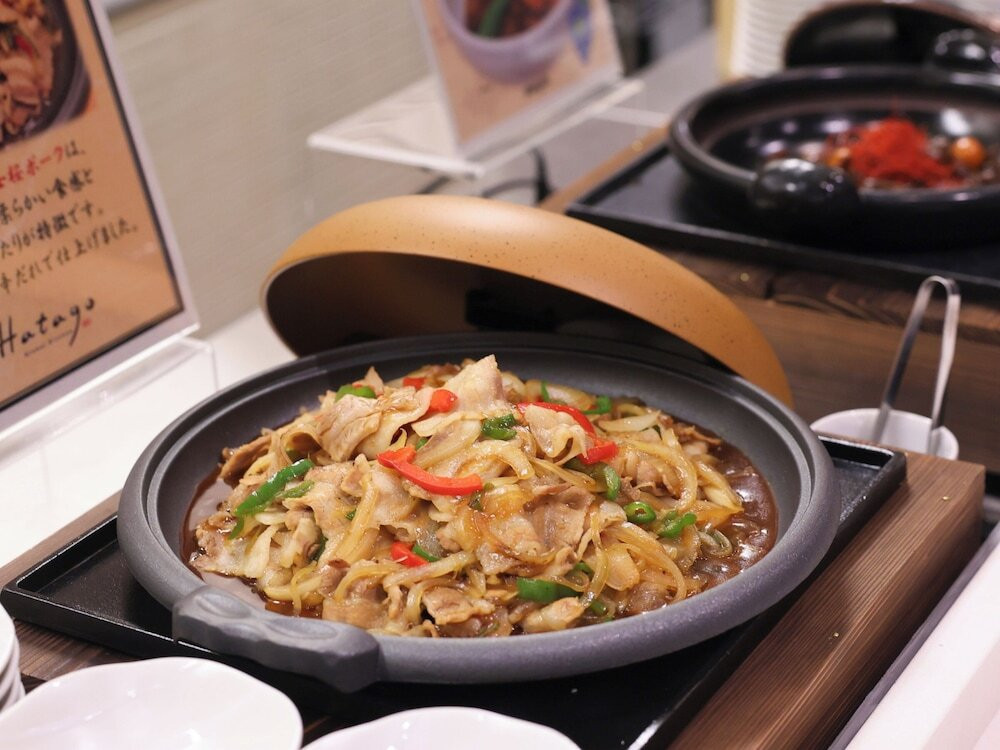 朝食