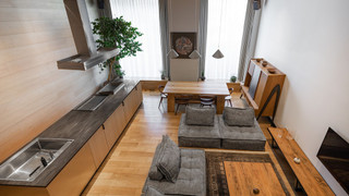 ダイニングスイート (82 平米) 禁煙