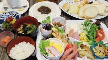 朝食ビュッフェ / 3