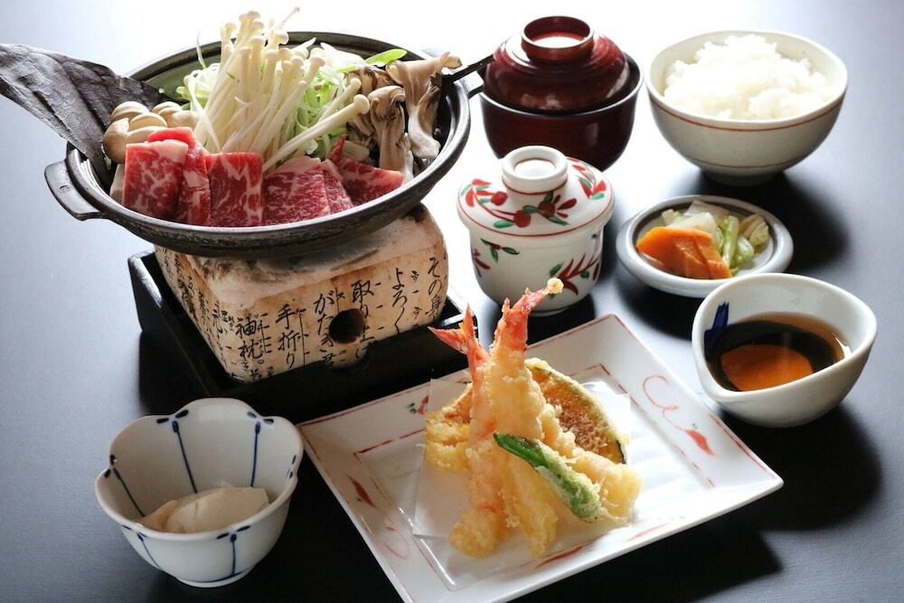 レストラン