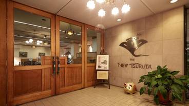 施設の入り口 / 9