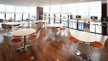 ロビーラウンジ / 7