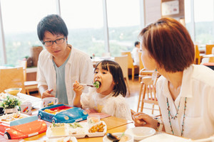 好物が見つかる80種類以上の料理