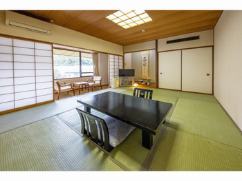 部屋食が嬉しい♪極上のくつろぎ時間を満喫3947399