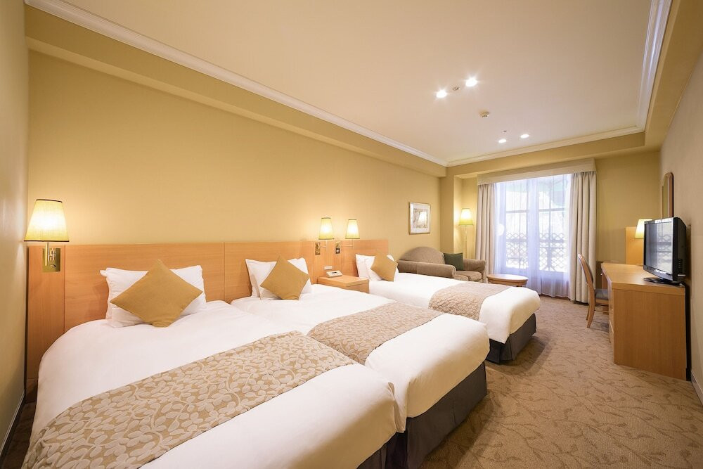 都会にいながら、中庭の開放感が味わえるのが魅力！4260257