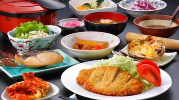 食事・飲み物 / 1